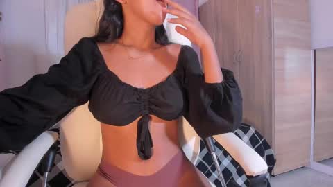 Emma online show from 10.04.25