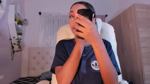 Emma online show from 10.16.25