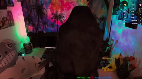 Snapshot of emma_luna059 chatting on 01.13.25 LUNA online show from 01.13.25