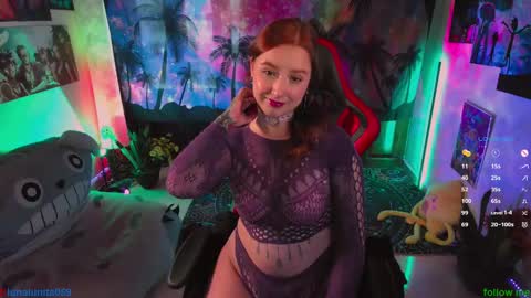 Snapshot of emma_luna059 chatting on 03.06.25 LUNA online show from 03.06.25