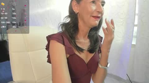 Emma  online show from 02.05.25