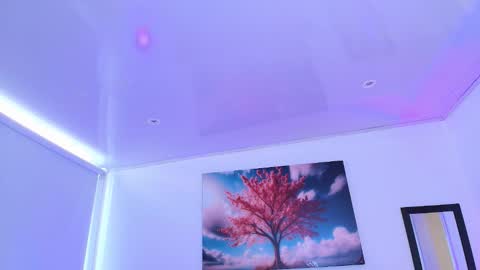 Snapshot of emma_monserratt chatting on 11.01.25 Emma Monserratt online show from 11.01.25