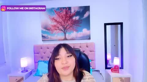 Snapshot of emma_monserratt chatting on 11.27.25 Emma Monserratt online show from 11.27.25