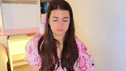 Emma online show from 07.15.26