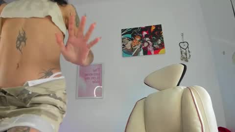 Snapshot of emma_rinaldi_ chatting on 02.06.26 Emma online show from 02.06.26