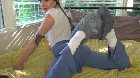 Snapshot of emma_ruby chatting on 01.08.26 Emma Ruby online show from 01.08.26