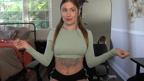 Snapshot of emma_ruby chatting on 02.07.26 Emma Ruby online show from 02.07.26