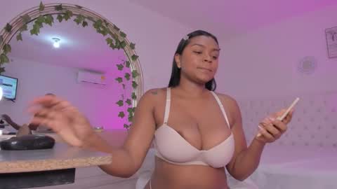 Snapshot of emma_rules99 chatting on 11.14.25 Emma online show from 11.14.25