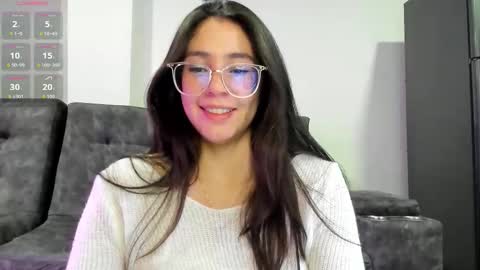 Snapshot of emma_sandovaal chatting on 01.13.26 Emma online show from 01.13.26