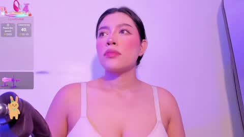   online show from 04.25.26