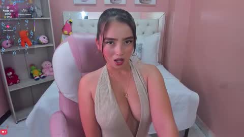 E M M A  online show from 03.26.26
