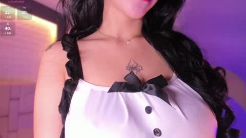 emma_woods__ online show from 12.14.24