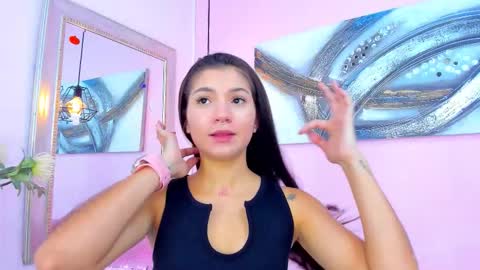 Emma  online show from 11.08.25