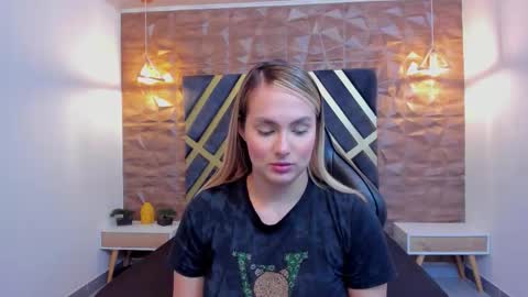 EMMA online show from 01.12.26