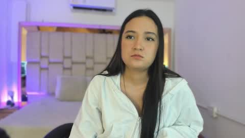 Emma online show from 11.08.25