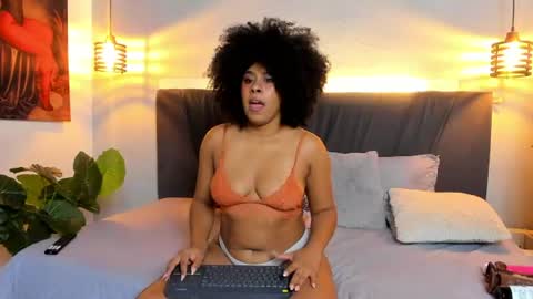 Snapshot of emmabrantt chatting on 07.18.26 Emma Brant online show from 07.18.26