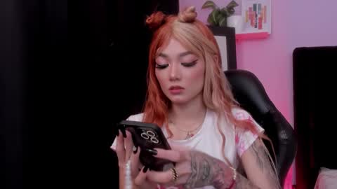 Emma  online show from 01.15.26