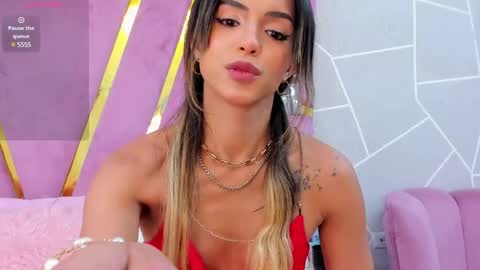 Snapshot of emmacortez chatting on 02.26.25 emma cortez online show from 02.26.25