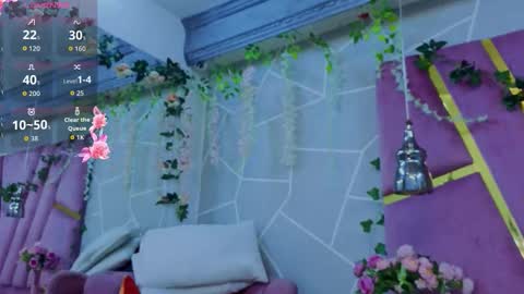 Snapshot of emmacortez chatting on 12.02.25 emma cortez online show from 12.02.25