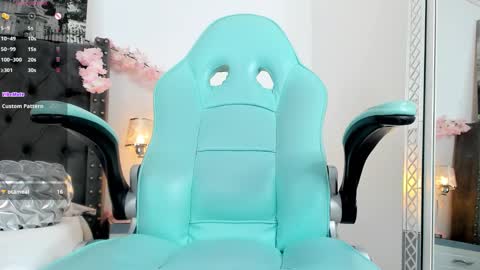 Welcome Im yosein  Your love is my passion activate it with your tips and enjoy with me online show from 12.11.24