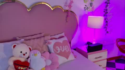 Welcome Im yosein  Your love is my passion activate it with your tips and enjoy with me online show from 05.05.26