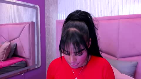 emmaebony_ online show from 09.18.25