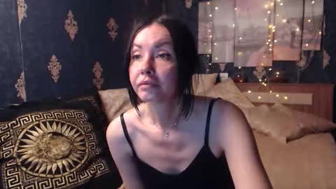 EmmaGoldX online show from 10.25.25