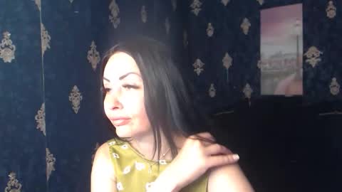 EmmaGoldX online show from 06.10.26