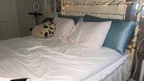 emmagray01 online show from 12.29.24