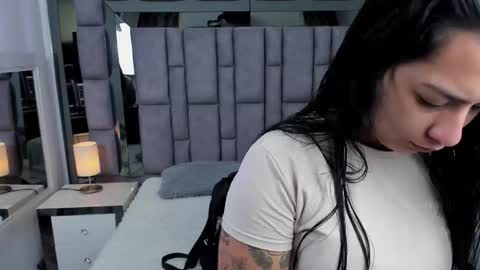 EMMA HILL online show from 12.16.25