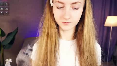 Snapshot of emmalaflame chatting on 01.24.25 Emma day  Wendy night online show from 01.24.25