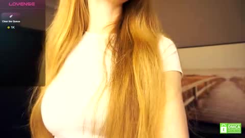 Snapshot of emmalaflame chatting on 09.14.25 Emma day  Wendy night online show from 09.14.25