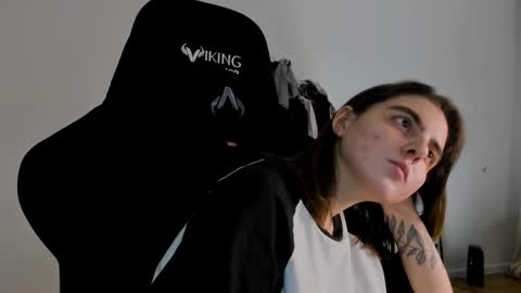 Emma online show from 01.29.25