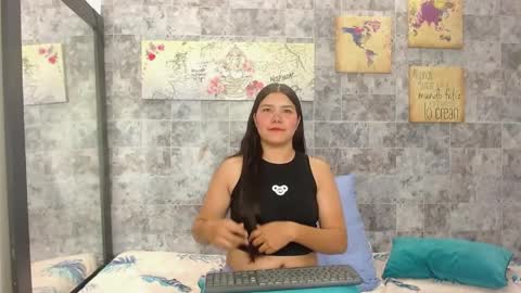 Snapshot of emmanixxon chatting on 03.30.26 emmanixxon online show from 03.30.26