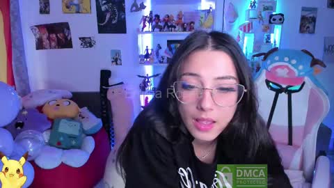 Snapshot of emmarosse11 chatting on 02.20.25 Emma online show from 02.20.25