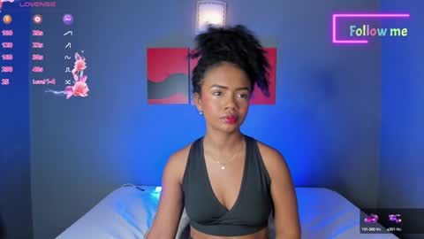 Snapshot of emmasmith06 chatting on 01.16.25 Emma online show from 01.16.25
