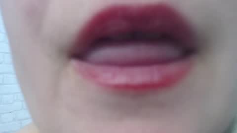 emmasquirt69 online show from 02.15.25