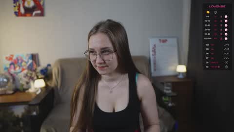 Mia online show from 10.04.25