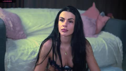 Snapshot of emmavayne chatting on 01.09.26 Emma online show from 01.09.26