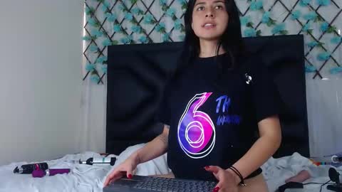  Emma  online show from 11.26.25