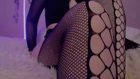 Emma online show from 09.22.25