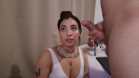 Snapshot of emmi_11 chatting on 01.08.26 emmi_11 online show from 01.08.26