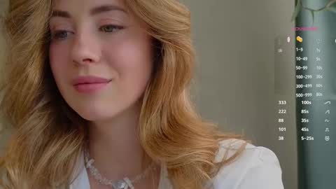 Miss Emmi online show from 02.20.25