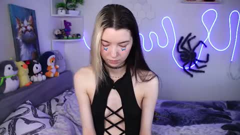emmie_everly online show from 06.21.26