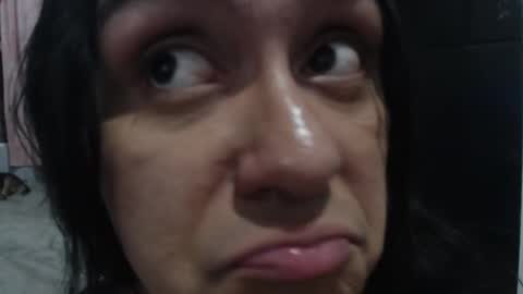 Snapshot of emmiily chatting on 02.03.25 Emely online show from 02.03.25