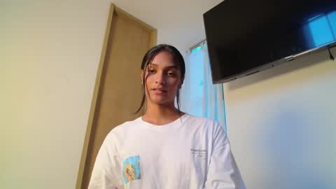 emmily online show from 01.22.25