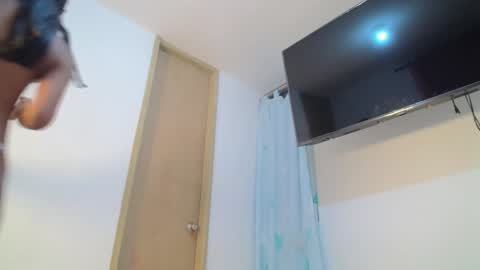 emmily online show from 01.31.25