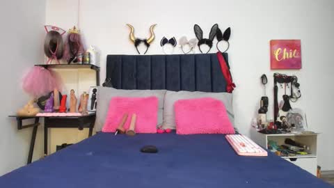          online show from 03.10.26