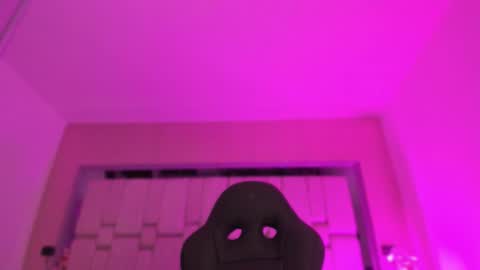    online show from 10.15.25