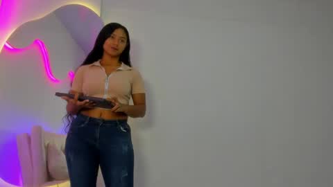 EMMILY online show from 06.04.26